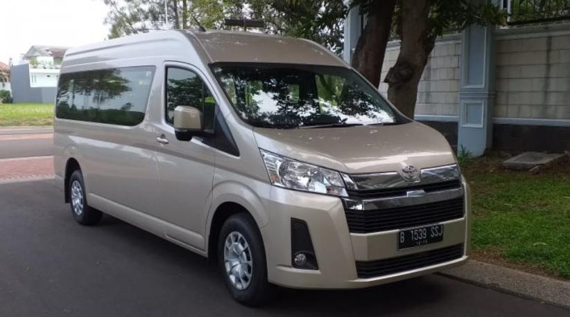 Rental Mobil Toyota Hiace Commuter Madiun
